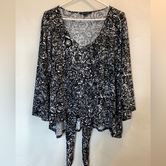 Zac & Rachel Woman Black and White Blouse * 1X - Picture 13 of 13